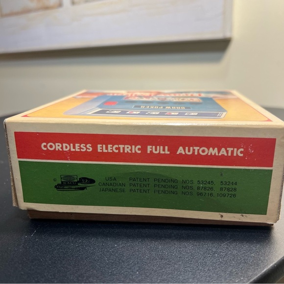 Vintage•Cordless Electric Full Automatic•Draw Poker - Picture 5 of 7